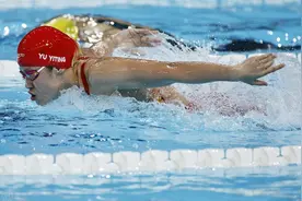 奥运游泳-余依婷获200米个人混合泳第四名 麦金托什夺冠图片