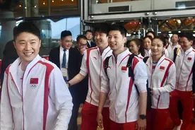 中国内地奥运健儿代表团结束访港 开始访澳行程图片