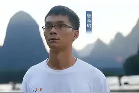 唐尚珺16次高考后，终于要去读大学了，但高考已经不能改变命运图片