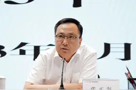 贵阳银行有3名85后董事，59岁董事长连任，人均薪酬约39万图片