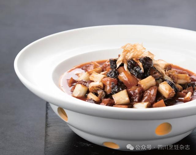花胶与蒜苔能一起吃吗 2026年花胶与蒜苔能一起吃吗早餐