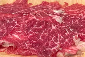 牛肉能常吃吗？医生提醒：这4种人尽量少碰，吃牛肉也是有禁忌的图片