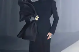 Stephane Rolland 2024-2025 秋冬高级定制时装秀图片