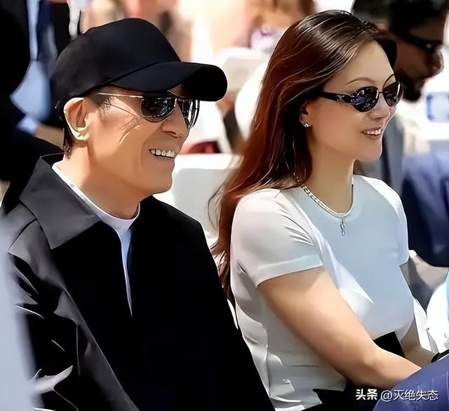 不查不知道，一查吓一跳！44 岁的陈婷，私下生活远比想象中更壕