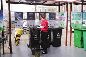 昭君路街道：规范沿街商铺垃圾分类 打造干净整洁有序市容环境图片