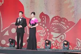 文联春晚主持调整，任鲁豫朱迅连任，周涛再出山，尹颂被张韬取代图片