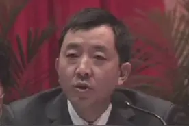 陈行甲：出身寒门的县委书记，为何在“人生巅峰”时选择辞职？图片