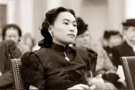 她嫁给美国将军，独闯美国政坛40年，首位进入白宫的华人：陈香梅图片