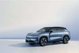更懂中国道路！领克08：本土化数据驱动，高速NOA智驾更贴心图片