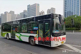 往来潍坊北站与峡山开发区的“超长线路”公交——108路图片