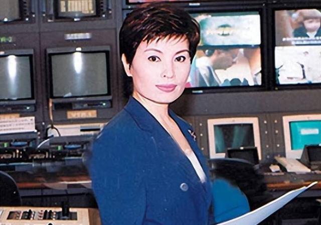李瑞英现状：在海南当大学老师，丈夫身份不一般，儿子成她的骄傲