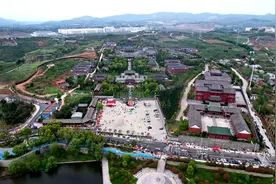 今天，丹江口最热闹的地方在这里：武当山静乐宫“三月三”庙会图片