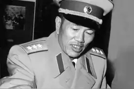 曾担任志愿军司令员的邓华，回国后本该前途光明，为何突然消失了图片