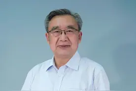 官至副部级，却始终不弃学术，他是如何处理为官与为学之道的？全文1.6万字，读懂陈育宁先生的学术人生——图片