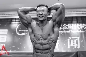 中国健美传奇鹿晨辉宣布退役：我的肌肉里藏着20年血泪图片