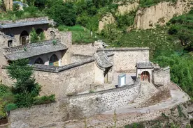 2000年，我在深山收废品时见过一对奇怪夫妻，直到现在仍然忘不掉图片
