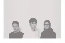 宇宙人《一万小时》音乐专辑，于2015年制作发行图片
