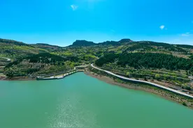 在济南有这样一座宝藏小镇，花田遍地、泉水淙淙，即将迎来颜值巅峰！图片