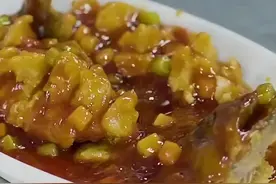 年年有余！松子鲈鱼这样做，真是太好吃了 ｜“闵”朝吃啥图片