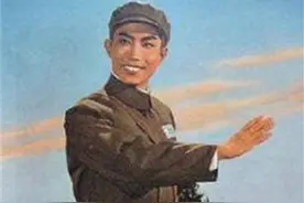 宋玉庆22岁就火遍全国，退休后去了美国当众唱：打败美帝野心狼图片