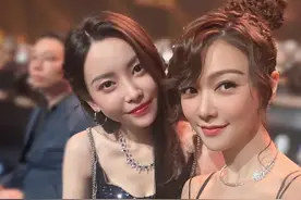 北京这一夜，女星个个风情万种，谢娜穿上了镂空装，任贤齐拿大奖图片