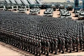 陆军总兵力超过百万、拥有世界上最多的主战坦克，亚洲最强陆军。图片