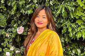 妈妈带宝宝治疗胎记却直接被英国警方逮捕：虐待儿童！图片