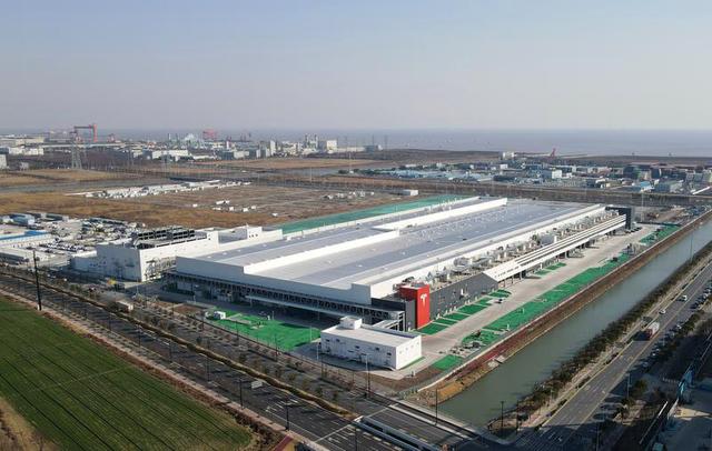 马斯克对华切割加速！SpaceX要求供应商：不准用中国人，中国零件