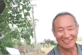 天才少女姜萍的父亲正脸曝光，长得特别朴实，父女俩真像！图片