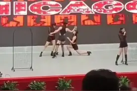 南京医院培训上演“不雅舞蹈”充满性暗示！院方:不是我们负责!图片