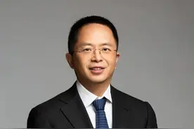 代表委员热议新质生产力 | 全国政协委员周鸿祎：深化人工智能多场景应用 支持大模型向垂直化、产业化方向发展图片