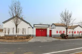 农村大门朝向很有讲究，为什么很少朝北开？这次原因总算找到了！图片