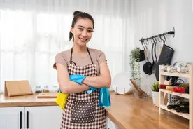 夫妻生活中，女人突然变得冷漠，离不开这3个因素图片