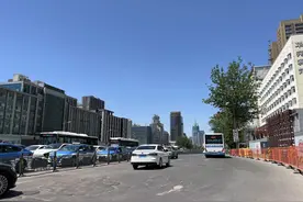太原三晋第一街改造，铭记岳维藩规划设计，告慰老书记诞辰110年图片