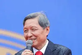 王树国履新福耀科技大学，开启教育新征程​，王树国首次回应，报中组部同意批准后担任福耀科技大学校长一职！图片