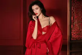 何穗 不愧 是超模 这身材 ​​​ 绝绝子啊图片