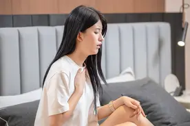 咳嗽多是因为肺癌？医生提醒：如果有这4种表现，尽早去医院检查图片