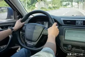 同学借车，我老公不敢拒绝！结果我亲自出面，一句话将同学打发图片