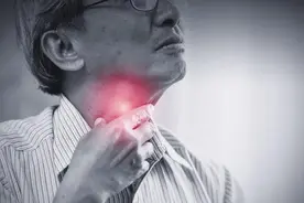 痰是肺病的预警，黑痰、黄痰、白痰分别暗示了什么？一文说清图片