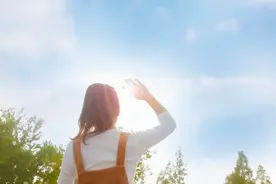 惊人的因果定律：薄待女儿的家庭，根本不会好过图片