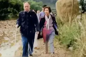 张茜有多美？1959年和陈毅回四川老家，37岁她气质不凡，风韵犹存图片