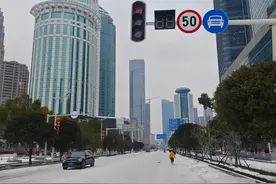 冰粒还会下多久？霰是大雪的前兆？图片