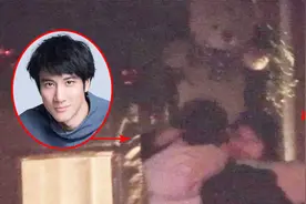 15年的婚纱照情谊！王力宏刘亦菲吃火锅到凌晨，道别时狠狠拥抱图片