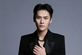 2025抖音个人网红Top10洗牌！小杨哥稳坐榜首，第10名是TA！图片