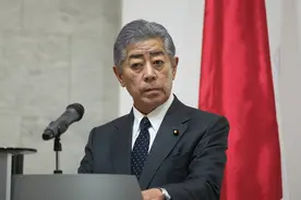 日本外相访华，主动选择示好，王毅外长接待，当面立下3条规矩！图片