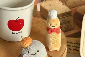 文案：风好大，好想和你通电话图片