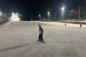 瓣瓣同心 | 京津冀游客占八成！这个雪场过年还能这么玩→图片