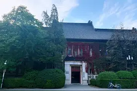 南京大学数学系七七级的女生们图片