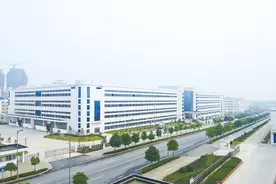 人均效率翻番，交付周期缩短30%，烽火通信用5G智造5G图片