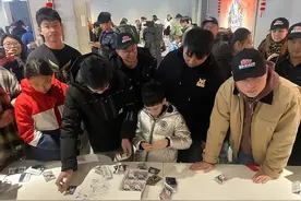 哪吒卡牌一周内卖出70万张！“卡迷”为啥如此疯狂图片
